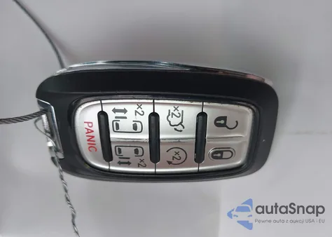 2023 Chrysler Voyager Lx из США, поврежденный, VIN 2C4RC1CG3PR522313